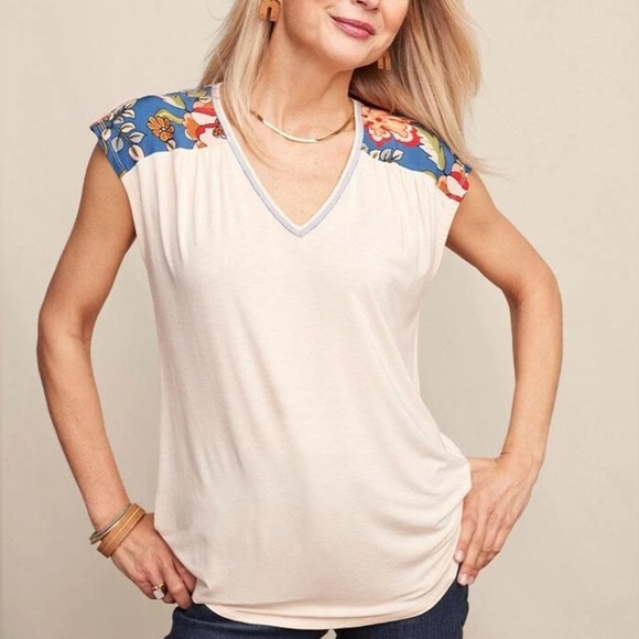 Matilda Jane Heart to Heart Floral Garden Printed V Neck Sleeveless Tee - Picture 1 of 6